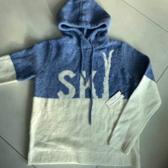 CUPCAKE AND CASHMERE Blue and White Hoodie SKI - Picture 6 of 7